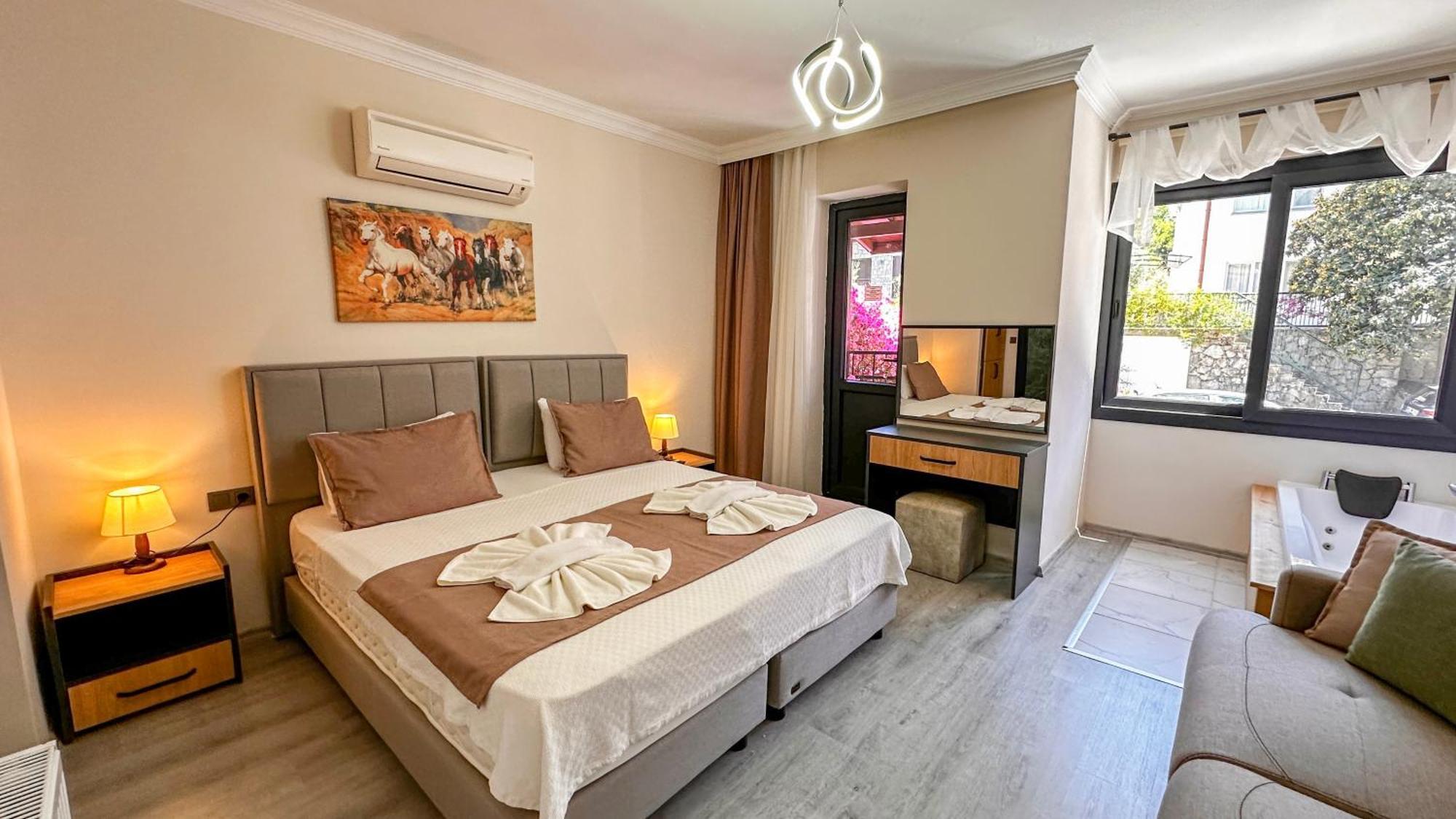 Mykonut Boutique Suites Фетхие Экстерьер фото