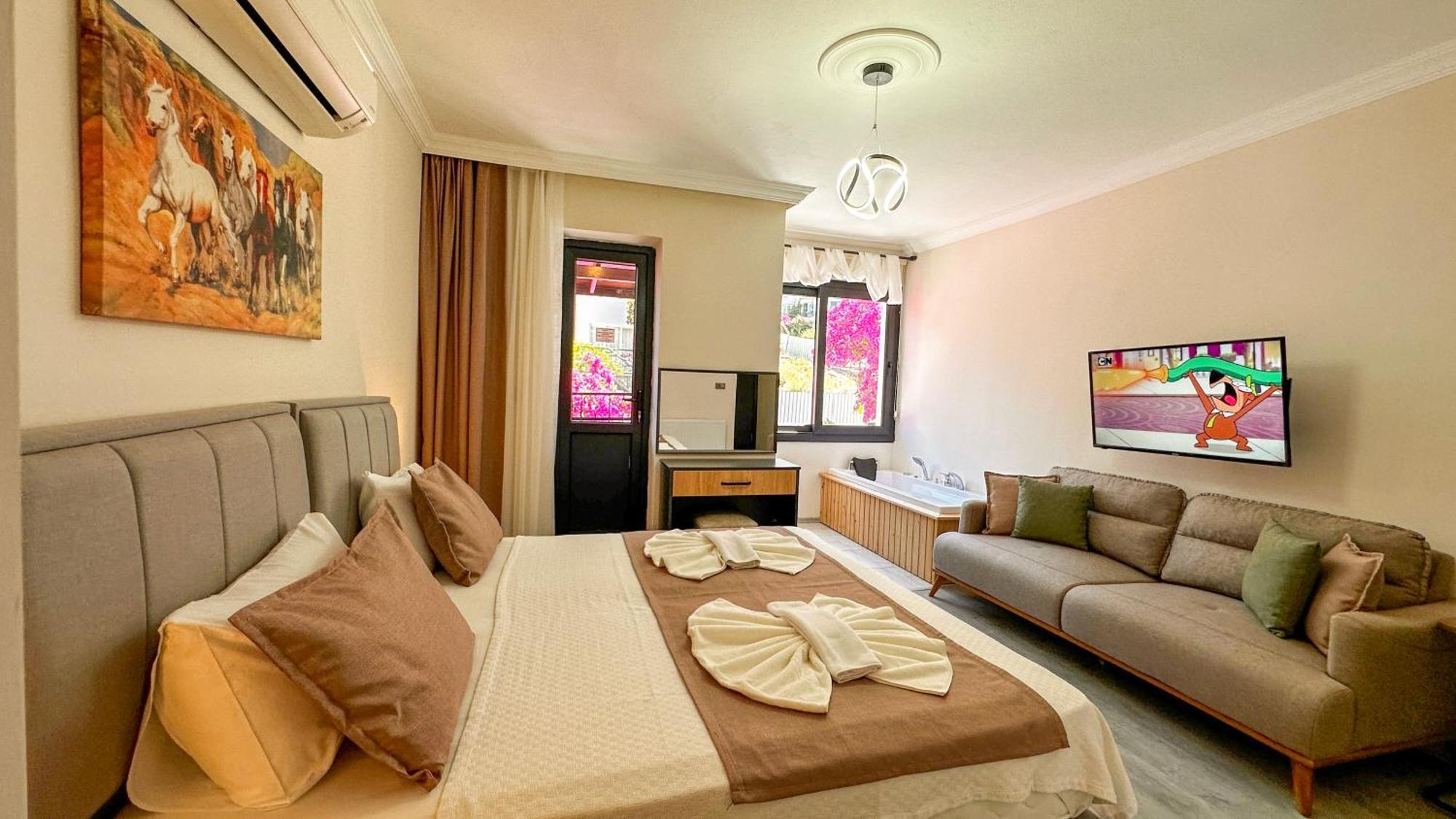 Mykonut Boutique Suites Фетхие Экстерьер фото